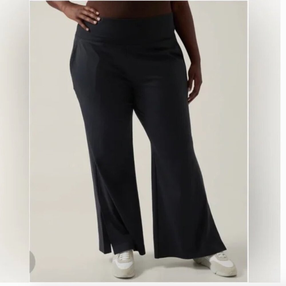Athleta Venice Pants XL Tall Black Back Zipper Pockets  Slit Flare Style